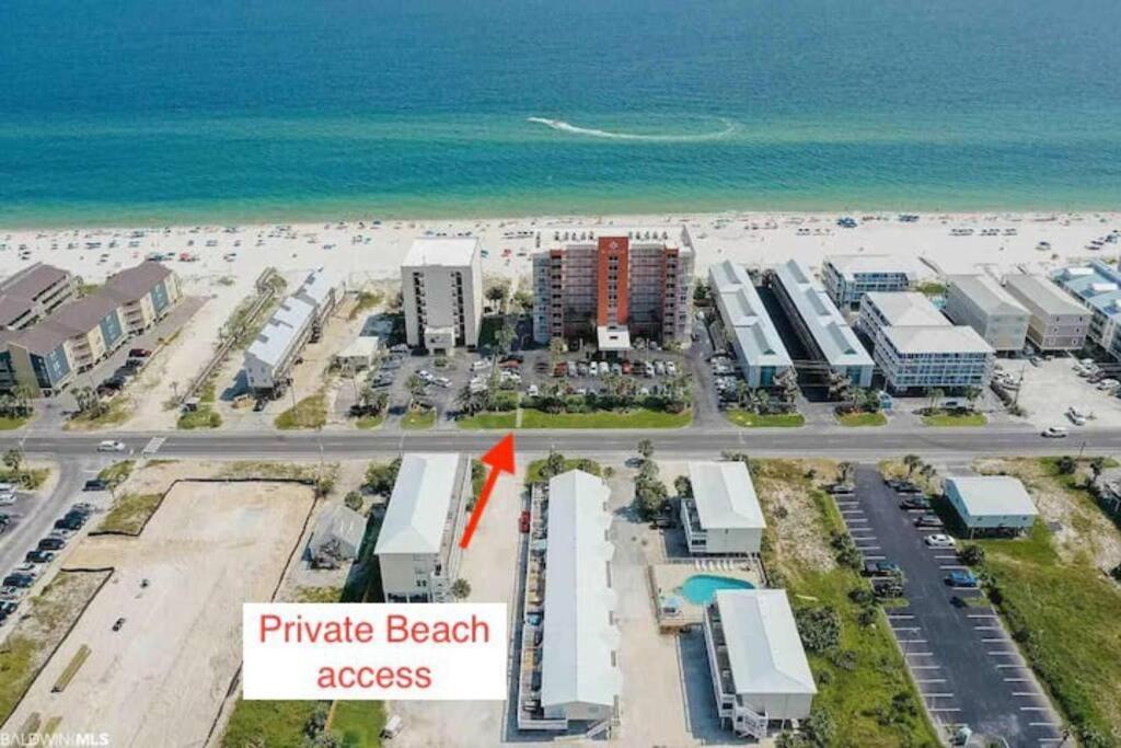 Renovated Condo With Pool And Exclusive Beach Access ガルフ・ショアーズ エクステリア 写真